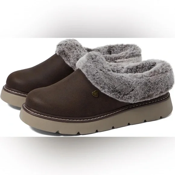 NWOT Bobs For Skechers Chocolate Faux Fur Slippers - Picture 1 of 9